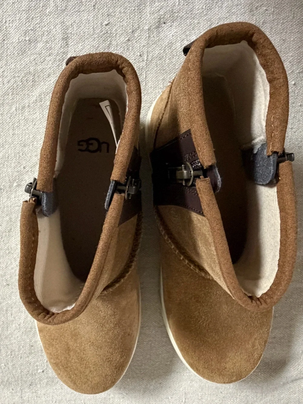 UGG kids adler